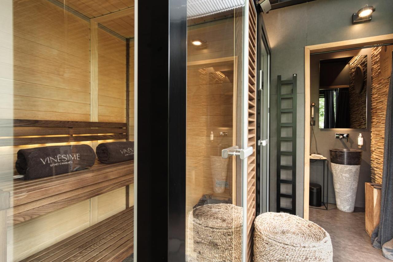 Le Domaine Des Pres Verts Suites & Chambres Avec Jacuzzi Privatif Jouey Exterior photo