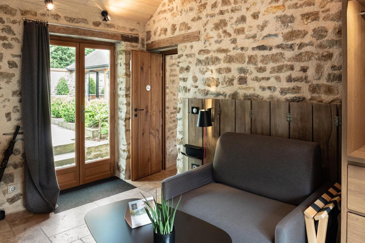 Le Domaine Des Pres Verts Suites & Chambres Avec Jacuzzi Privatif Jouey Exterior photo