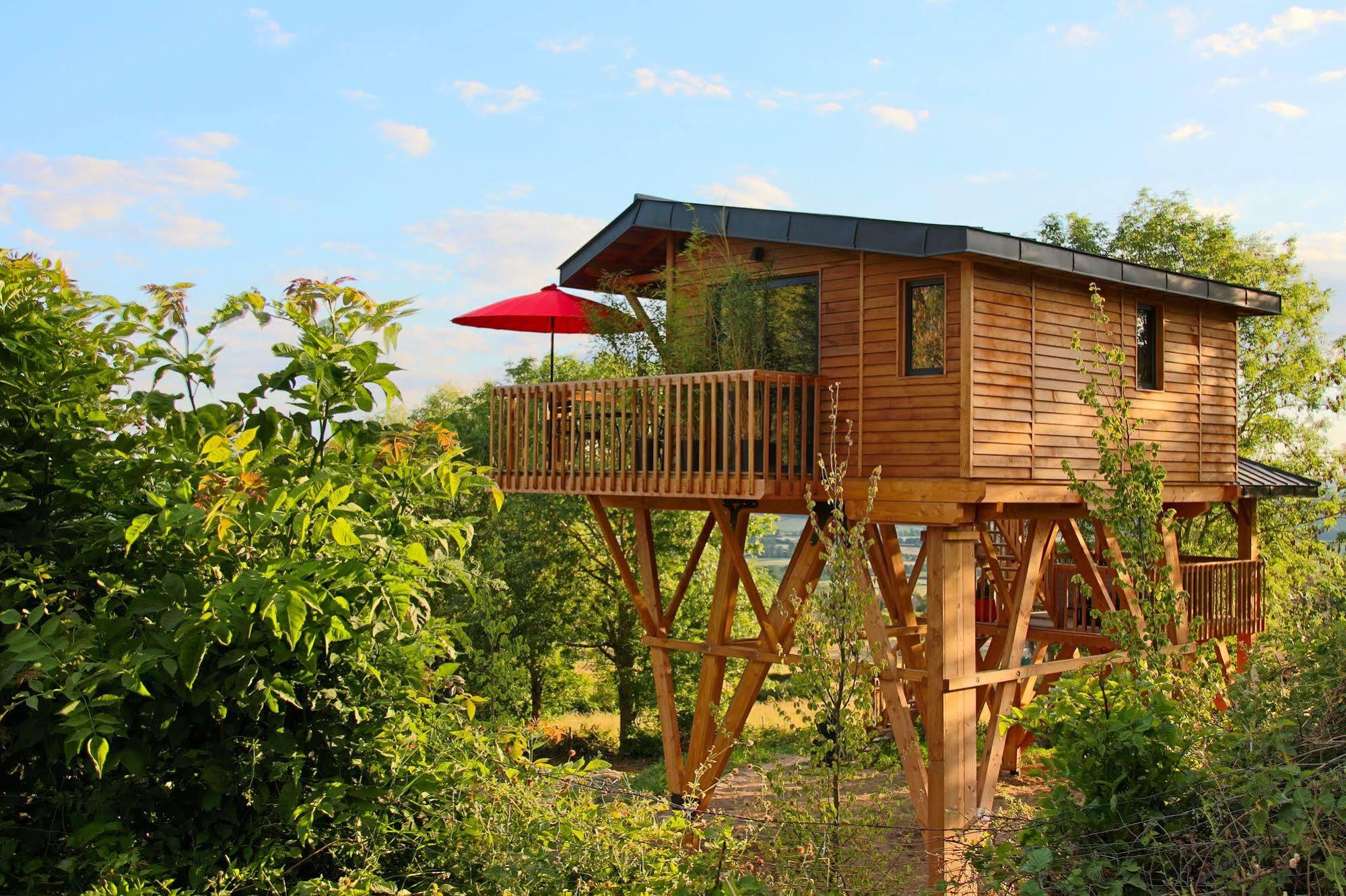 Le Domaine Des Pres Verts Suites & Chambres Avec Jacuzzi Privatif Jouey Exterior photo